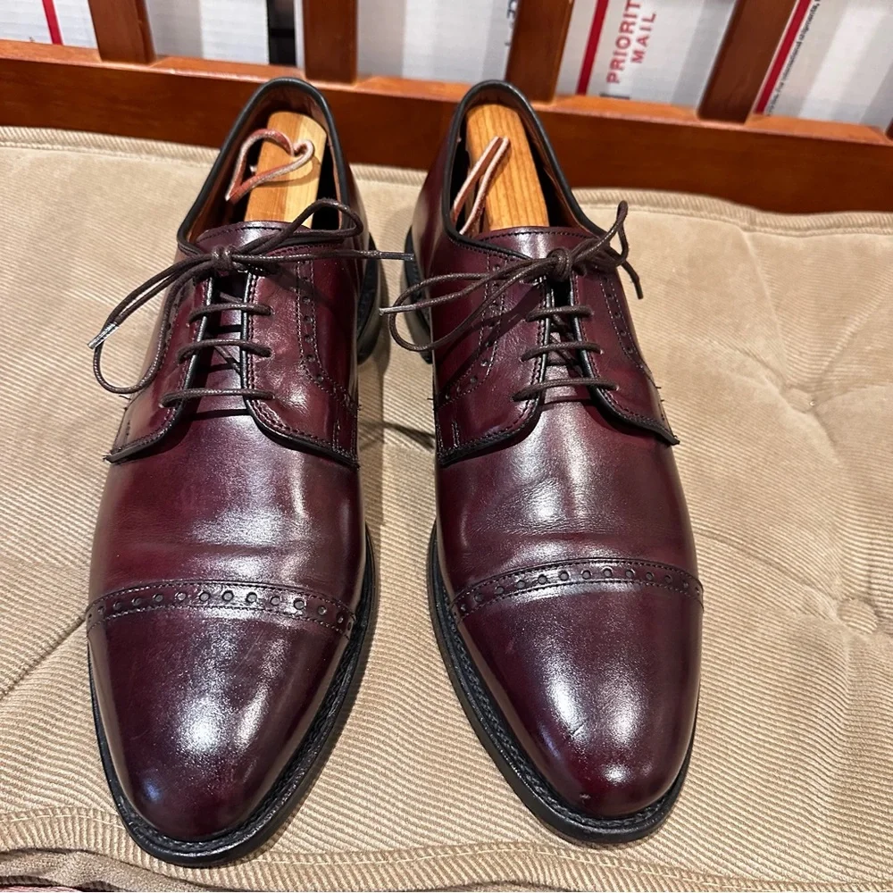 Allen Edmonds Burgundy Leather Cap-Toe Derbys - Picture 3 of 15